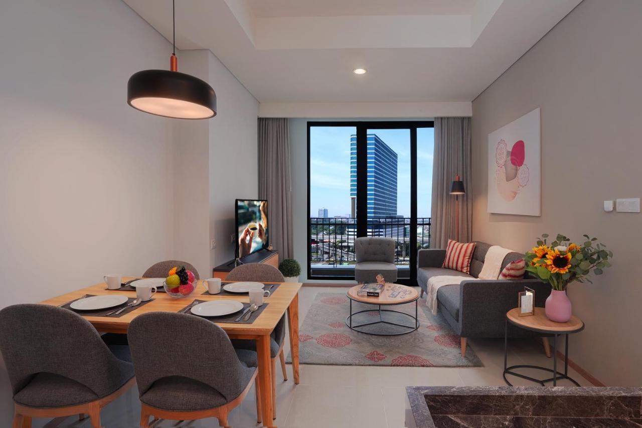 Citadines Gatot Subroto Giacarta Esterno foto