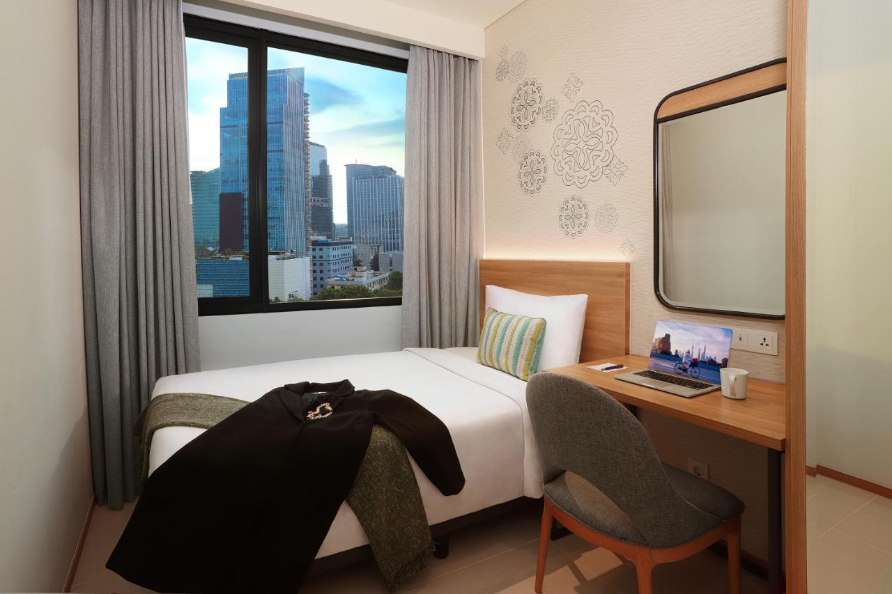 Citadines Gatot Subroto Giacarta Esterno foto